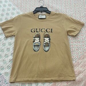 Gucci Beige T-Shirt with Shoe Design